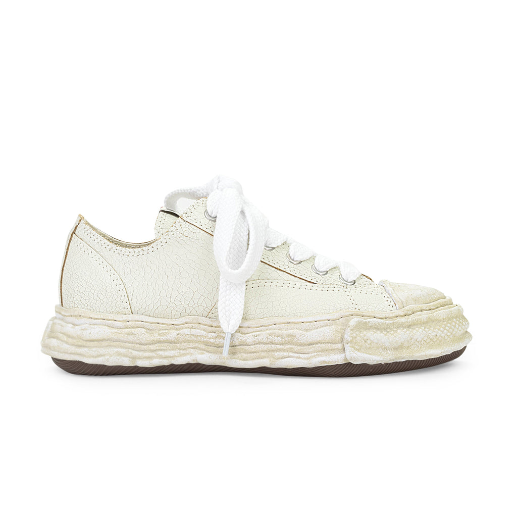 NIB MMY PETERSON LOW CRACKING WHITE LOW-TOP SNEAKER