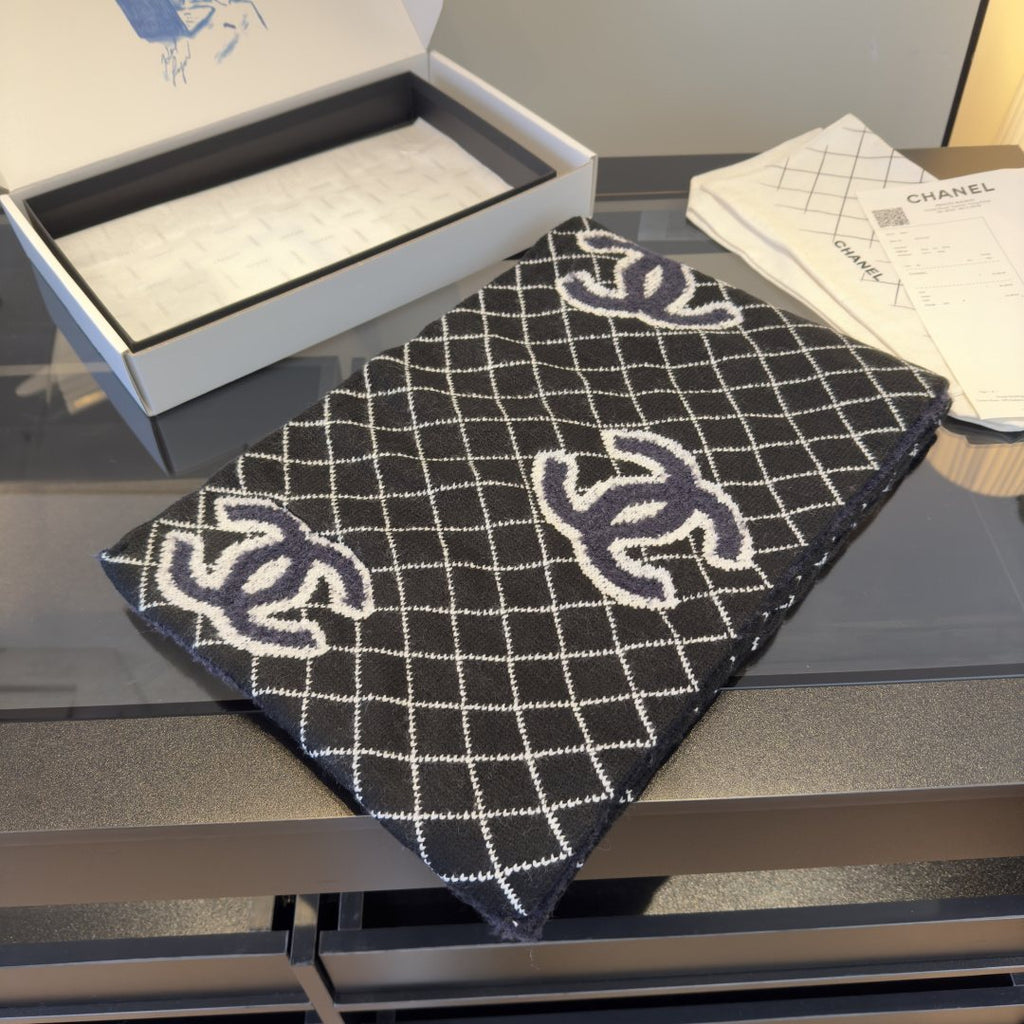 Chanel Grid Knit Scarf