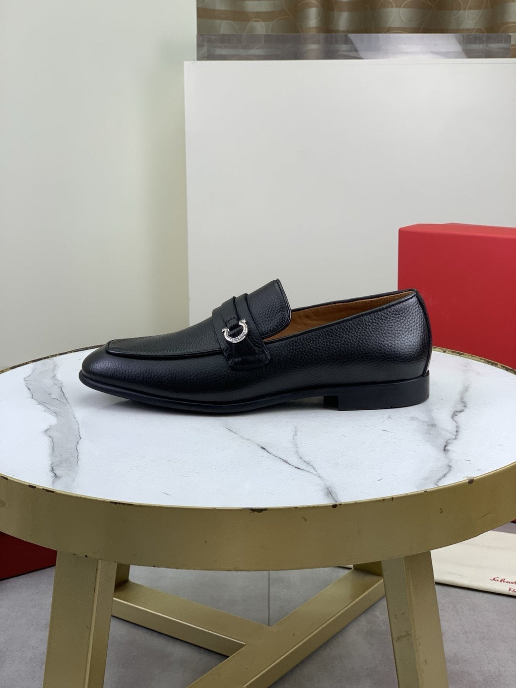 Ferragamo Men's Metal Bit Loafers - Low-Profile Heel